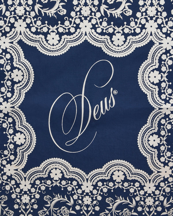 Deus Romance Bandana