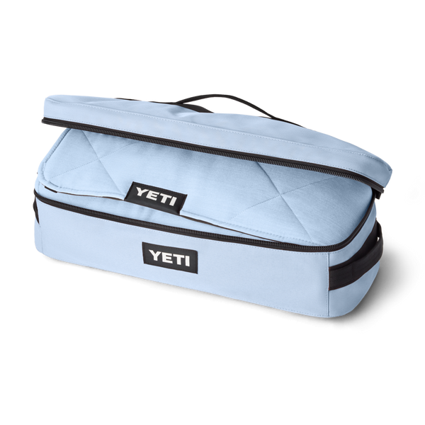 YETI  Lowlands Blanket  Big Sky Blue